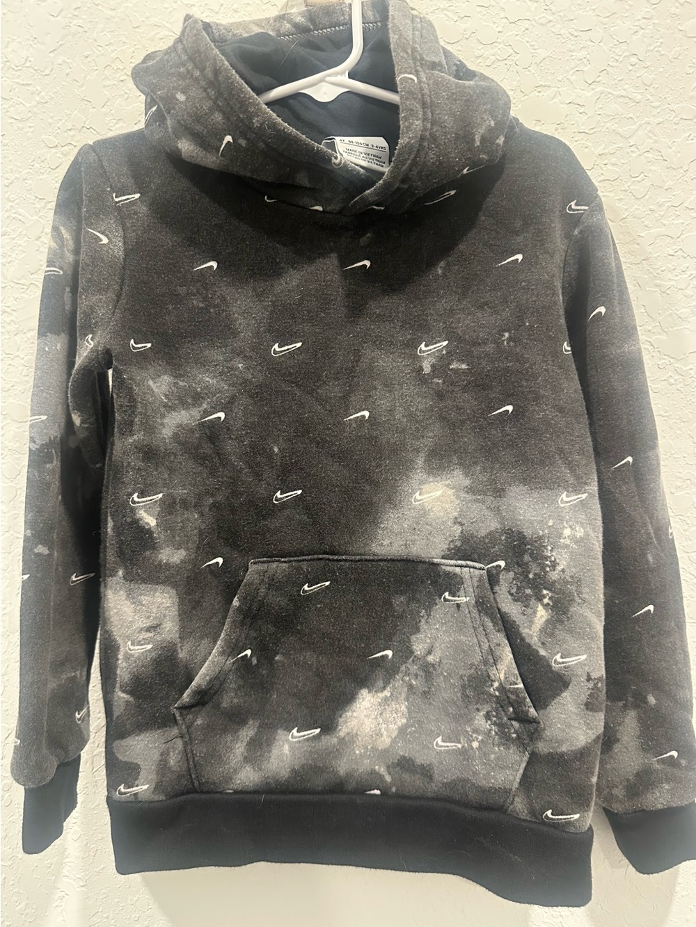 Nike Black & White Tie-Dye Swoosh Pullover Hoodie - kids